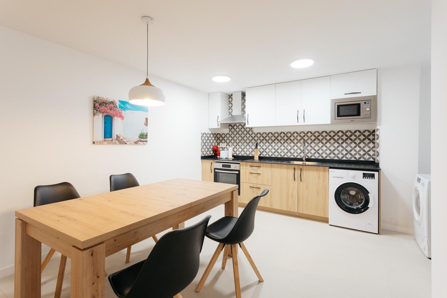 Amplio Apartamento Cerca Centro Historico Y Turia 5Pax 2 Bath Valencia Exterior photo